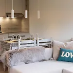 Flat La Loge - At The Foot Of The Jaillet In