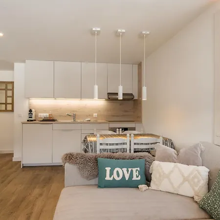 Flat La Loge - At The Foot Of The Jaillet In *